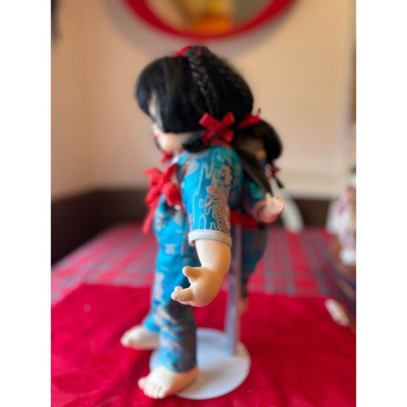 Vintage Chinese Passport Doll - Picture 6 of 6